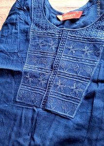 Blue Embroidered Kurta