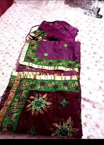Wedding Saree Ke Sath Free Sare