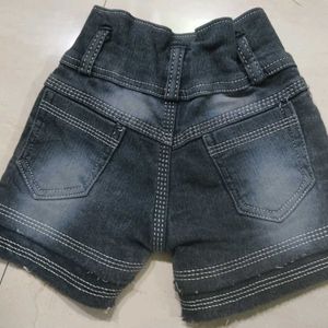 Cute Girls&#39; hot pants set of 4