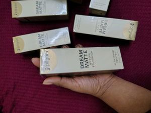 🔥New with tag Foundation  Price from 350 to 199rs