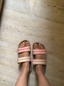 Open Toe Flipflops