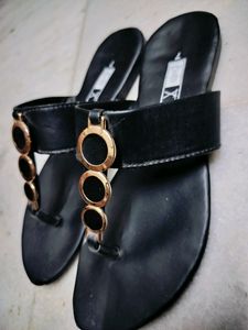 Black Flat sandals for girl&#39;s and women