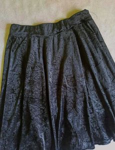Block Heel &amp; Velvet Mini Skirt