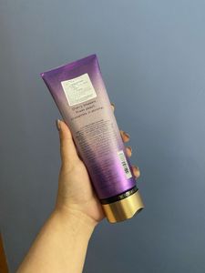 Victoria&#39;s Secret Love Spell Shimmer Lotion
