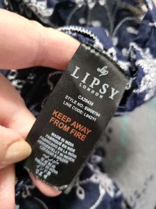 Lipsy Dress 🎀🎀