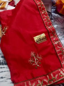 Floral Thumbs Up Saree with Blouse