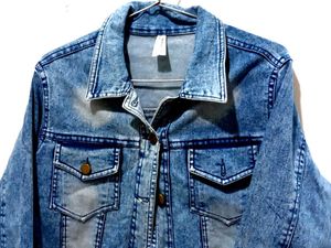 Women&#39;s Denim Jacket