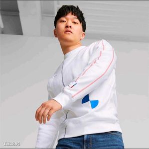Premium Sweatshirt