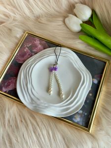 Pearl Phone Charm With Bow