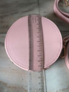 SALE🎅🎄🆕 IMPORTED ROUND SLING BAG