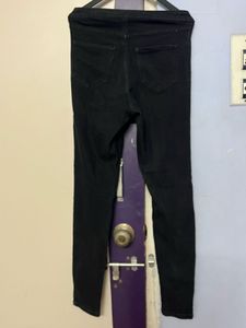 Tokyo TalkiesButton Detail Black High-Waisted Pant