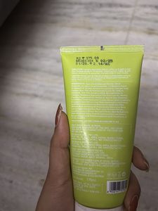 Dot & Key Face Wash