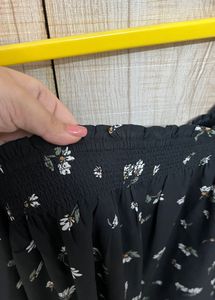 Floral Off-Shoulder Mini Dress- with pockets