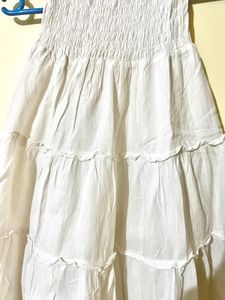 Beautiful Pre-Loved Budget-Friendly Dress