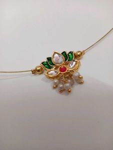 Invisible Lotus Chain