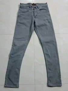LIGHT BLUE JEANS FOR BOTH MEN AND WOMEN