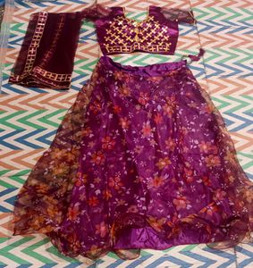 Beautiful Lehenga Blouse With Dupatta