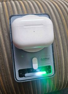 Airpods Pro (1st Gen)