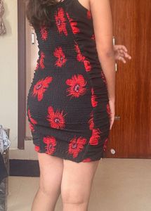 🔥Affordable Floral Print Bodycon Dress 🔥