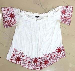 Off-Shoulder Embroidered White Top😍🩷