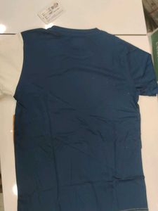 Color Block Graphic Tee