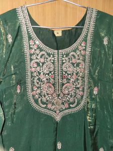 tissue  darkGreen Embroider kurta set xl wed