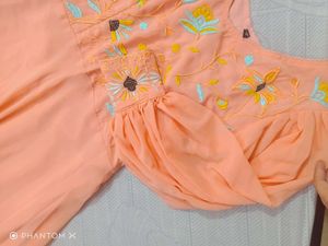 Peach gown!This is a very cute gown