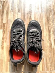 Red Tap Black Shoes