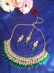 Green Kundan Jewelry Set
