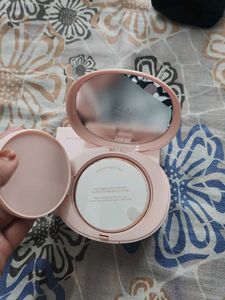 Milk Touch Cushion Foundation Shade 33c