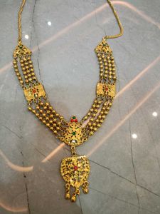 Gold Look Set
