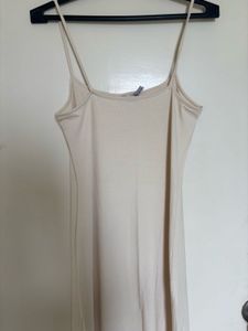 DIVIDED MAXI DRESS