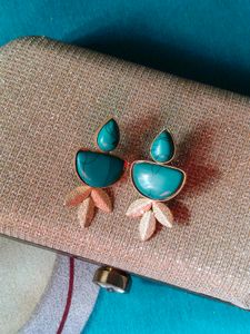fancy Teal Stone Earrings ❤️