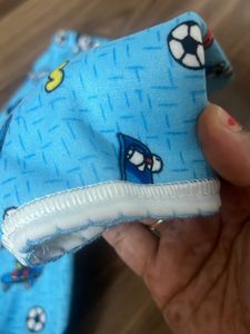 Warm Blue Sweatshirt Sweatpants Cap N Bib Set