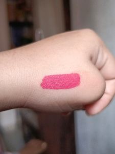 Myglamm Lit Matte and Velvet Lipstic