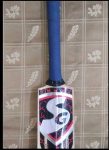SG Cricket Bat