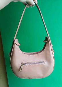 Classy Handbag 👜