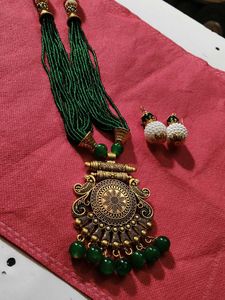 Green Beaded Necklace