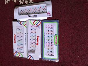 Round Various Colour Bindi