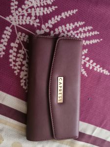 Caprese Wallets