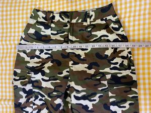 Camo Print Joggers Waist 28