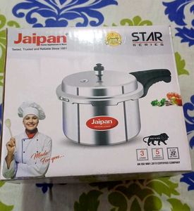 Jaipan Star Series Cooker( 3 Litre)