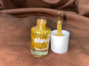 Elevet Gold Glitter Nail Polish