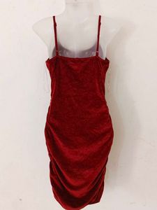 VELVET BODYCON