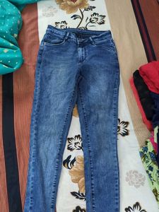 All The Ethical Wear I Am Selling At Jst  Rs.600 /