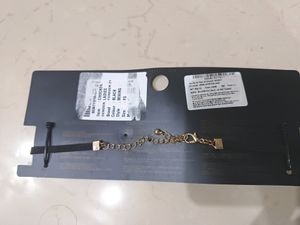 Feminist Chocker