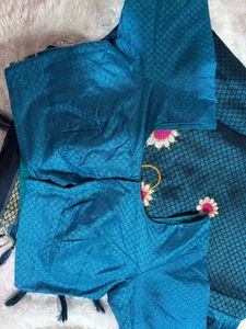 Teal Blue Khan Saree With Stitched Blouse