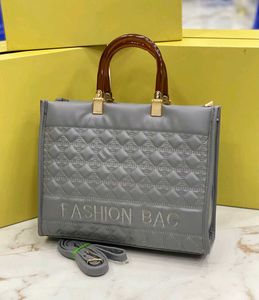 IMPORTED PREMIUM QUALITY TOTE SLING BAG