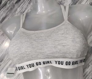 32 d sports look 🧡