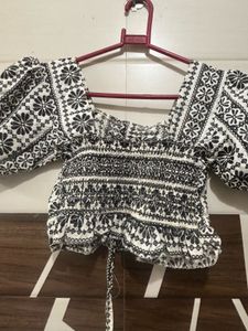 Floral Puff Sleeve Crop Top -